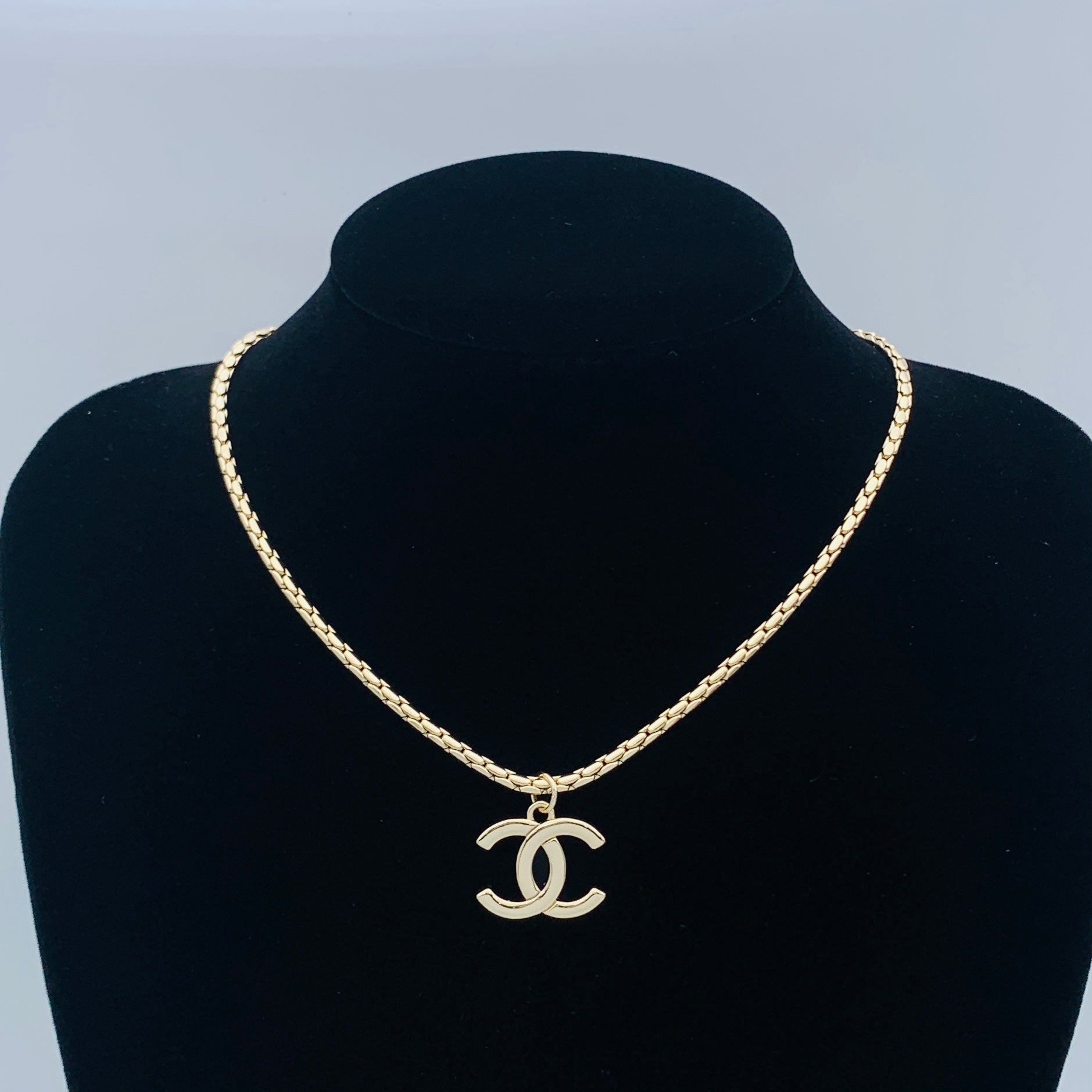 LuxluxHouse Low Price And High Quality Accessories Chanel