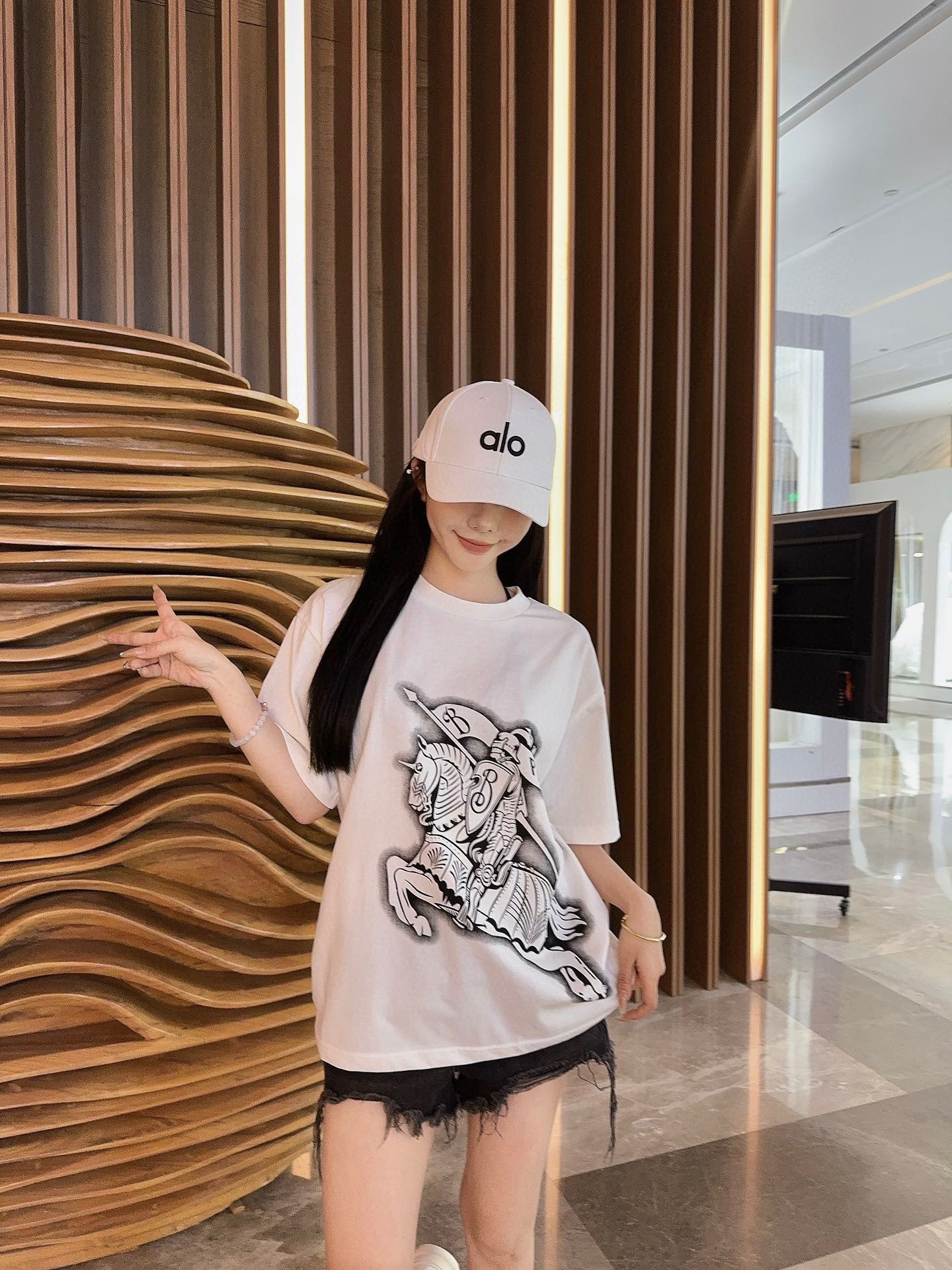 LuxluxHouse Best Quality Clothes Burberry T-shirt