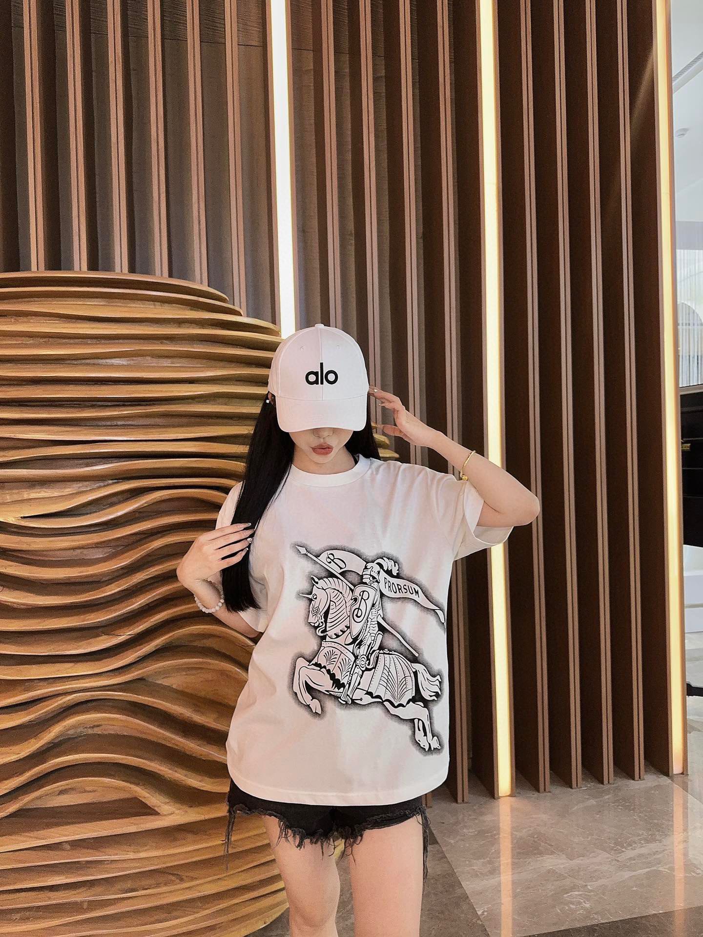 LuxluxHouse Best Quality Clothes Burberry T-shirt