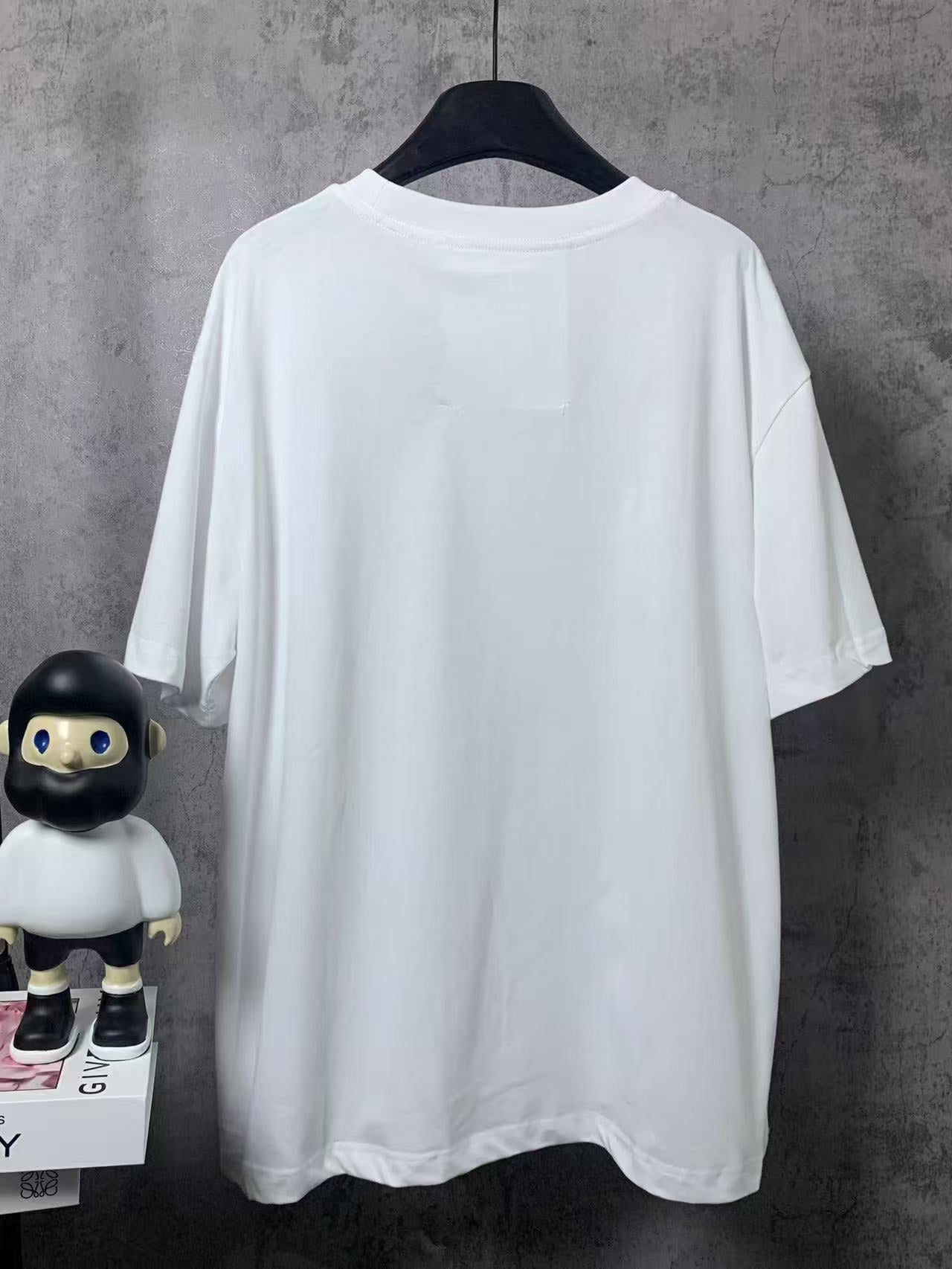 LuxluxHouse Best Quality Clothes Givenchy T-shirt