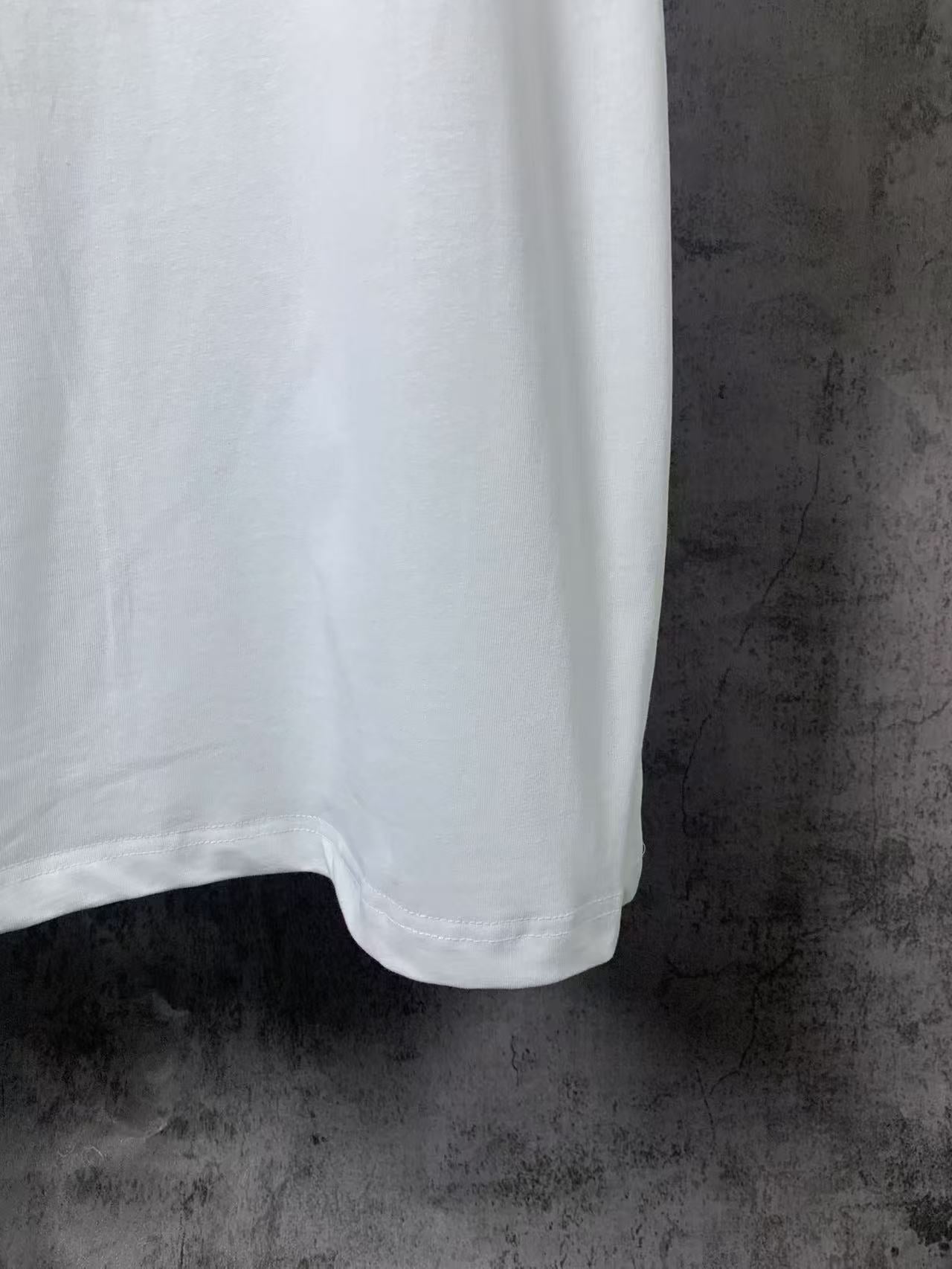 LuxluxHouse Best Quality Clothes Givenchy T-shirt