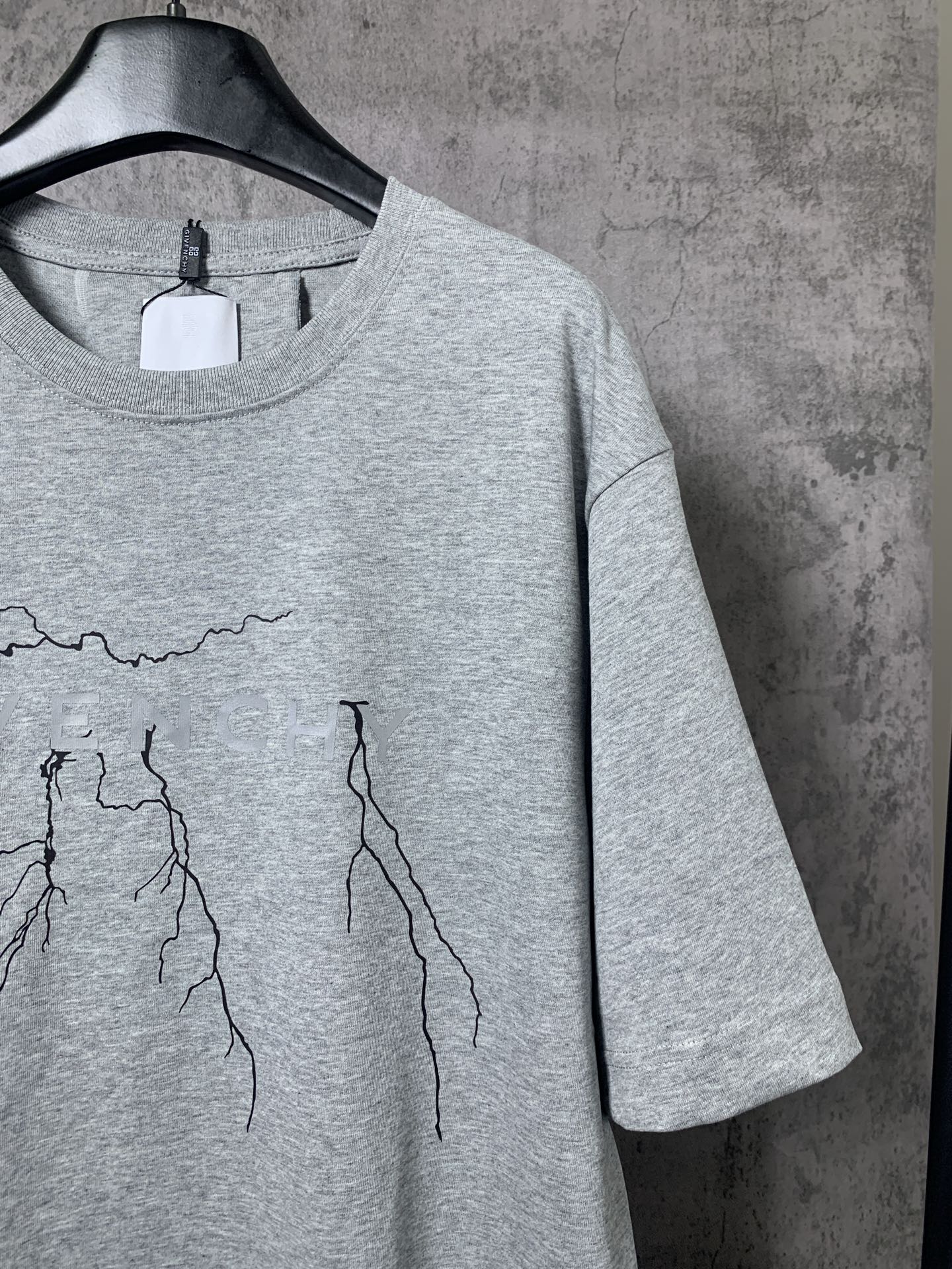 LuxluxHouse Best Quality Clothes Givenchy T-shirt
