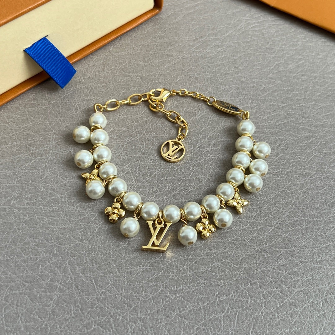 LuxluxHouse Best Quality Accessories Bracelet Louis Vuitton