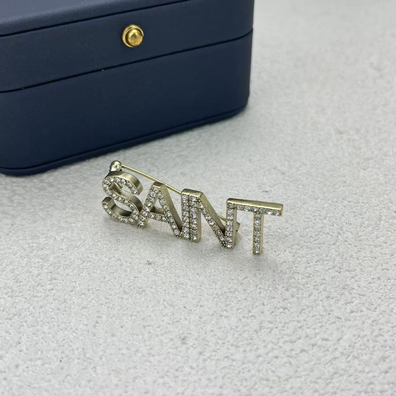 LuxluxHouse Low Price And High Quality Accessories YSL
