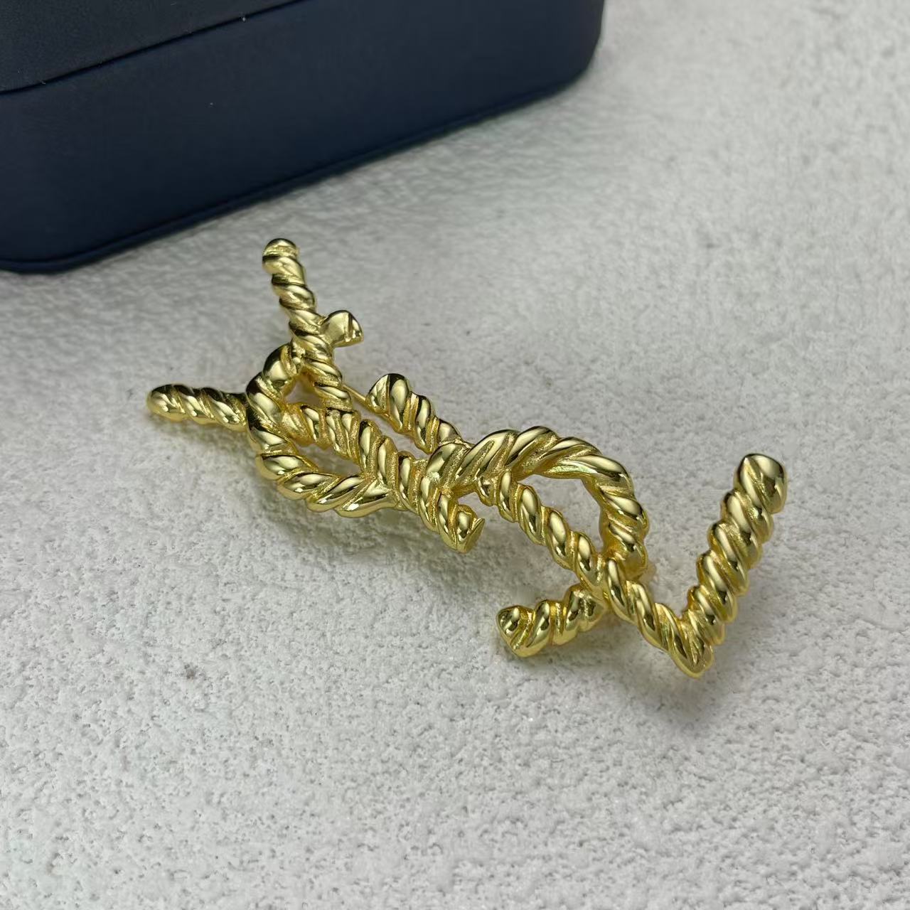 LuxluxHouse Low Price And High Quality Accessories YSL