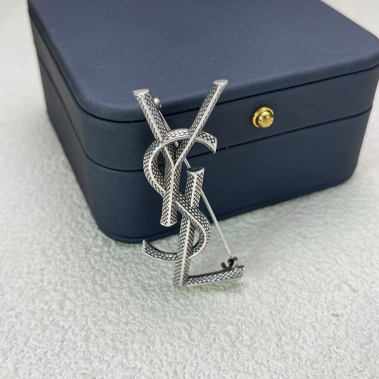 LuxluxHouse Low Price And High Quality Accessories YSL