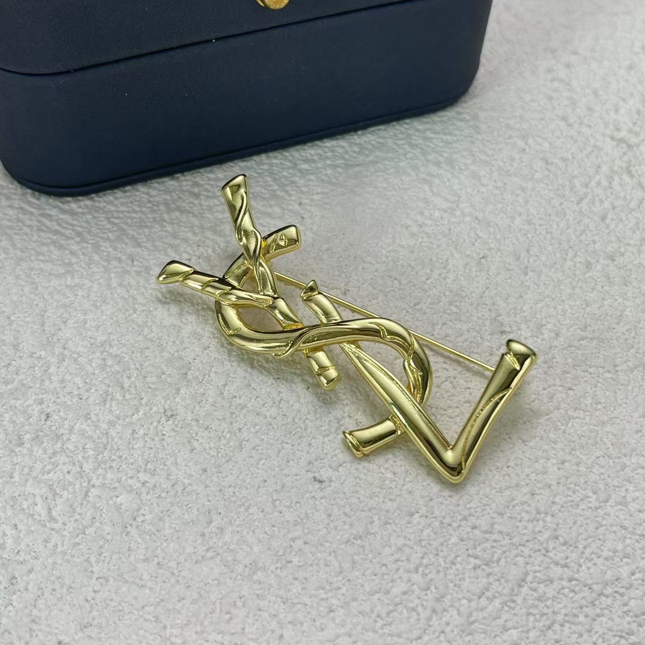 LuxluxHouse Low Price And High Quality Accessories YSL