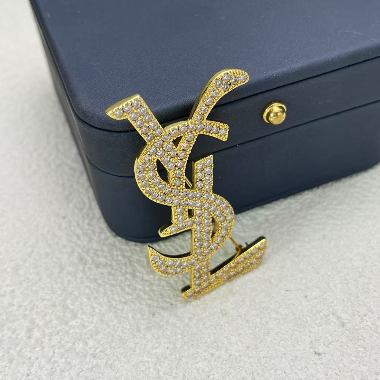 LuxluxHouse Low Price And High Quality Accessories YSL