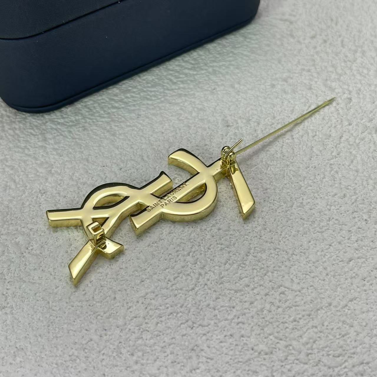 LuxluxHouse Low Price And High Quality Accessories YSL