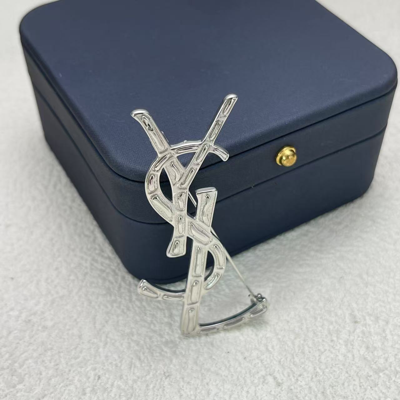 LuxluxHouse Low Price And High Quality Accessories YSL