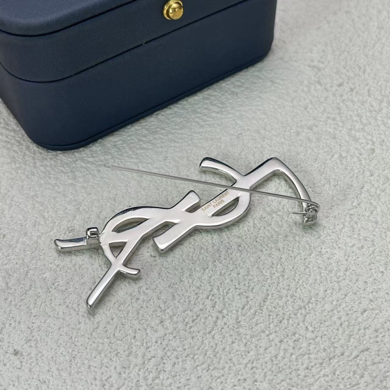 LuxluxHouse Low Price And High Quality Accessories YSL