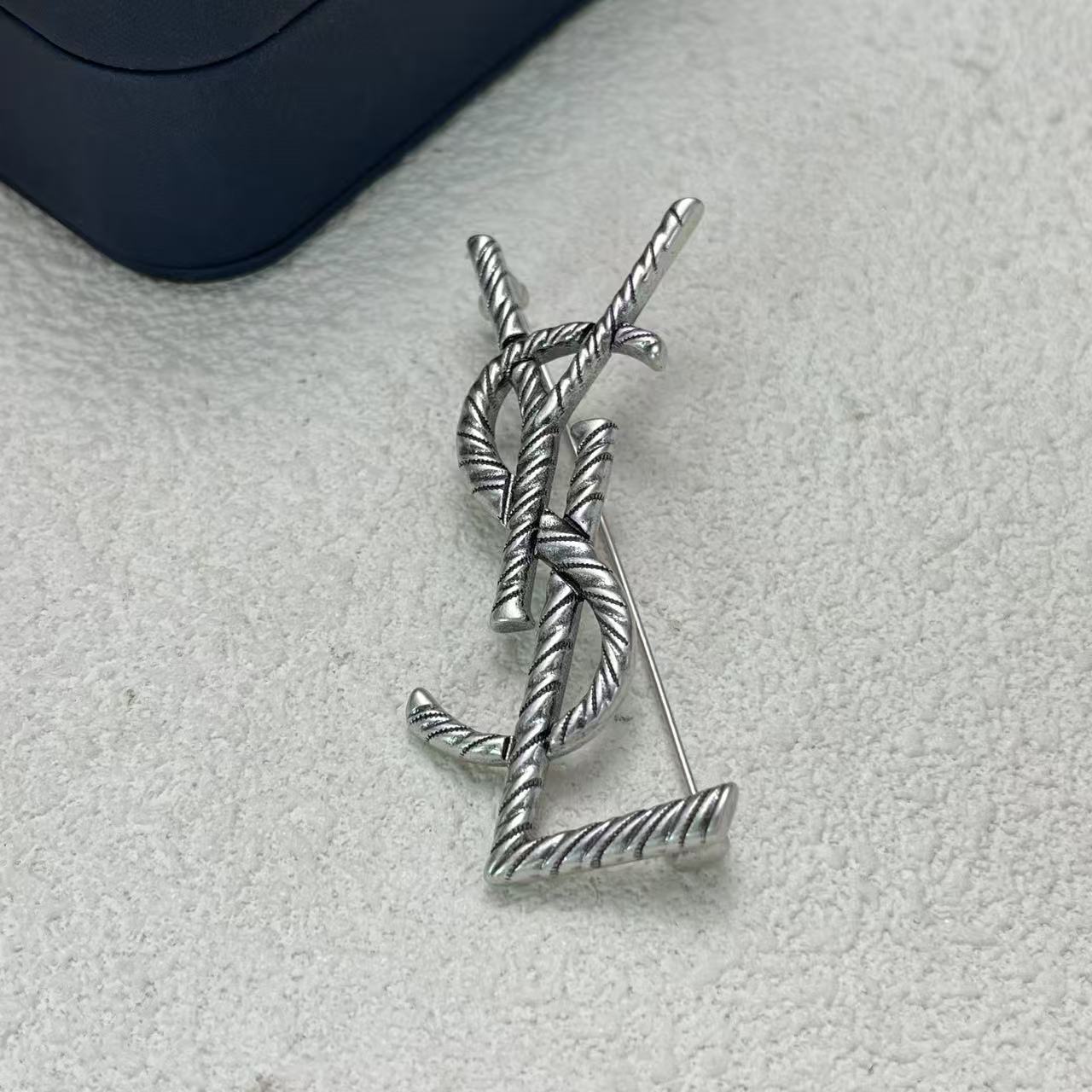 LuxluxHouse Low Price And High Quality Accessories YSL