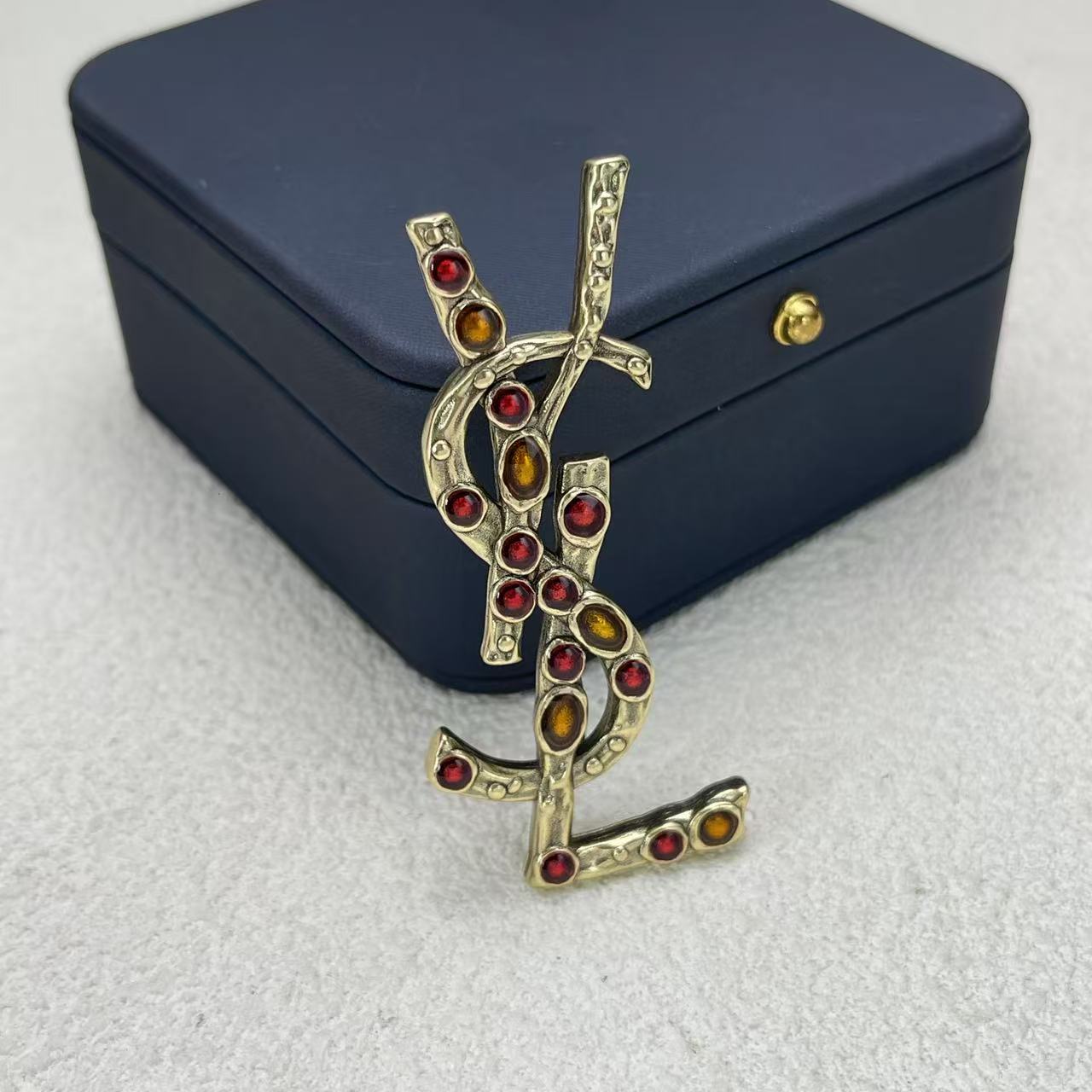 LuxluxHouse Low Price And High Quality Accessories YSL