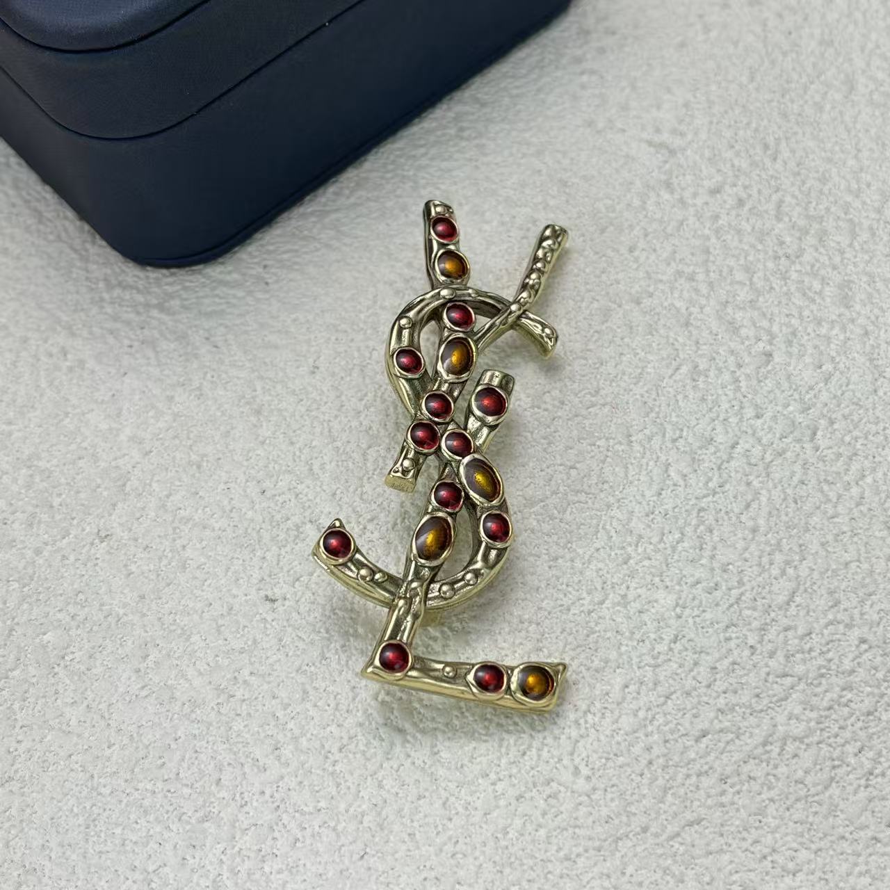 LuxluxHouse Low Price And High Quality Accessories YSL