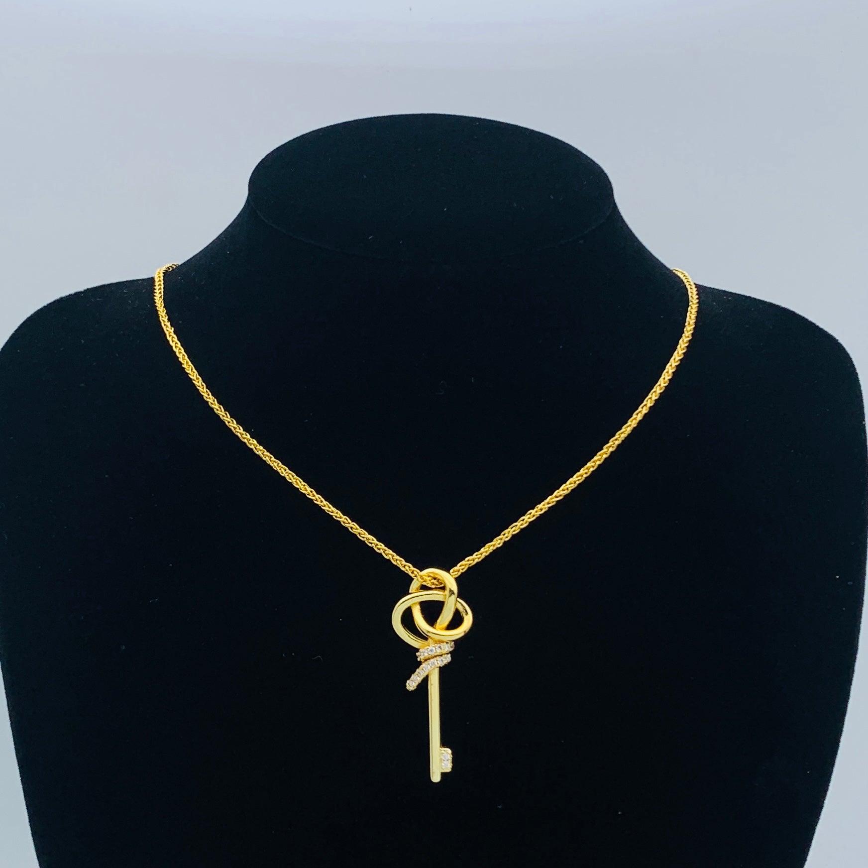 LuxluxHouse Low Price And High Quality Accessories Tiffany