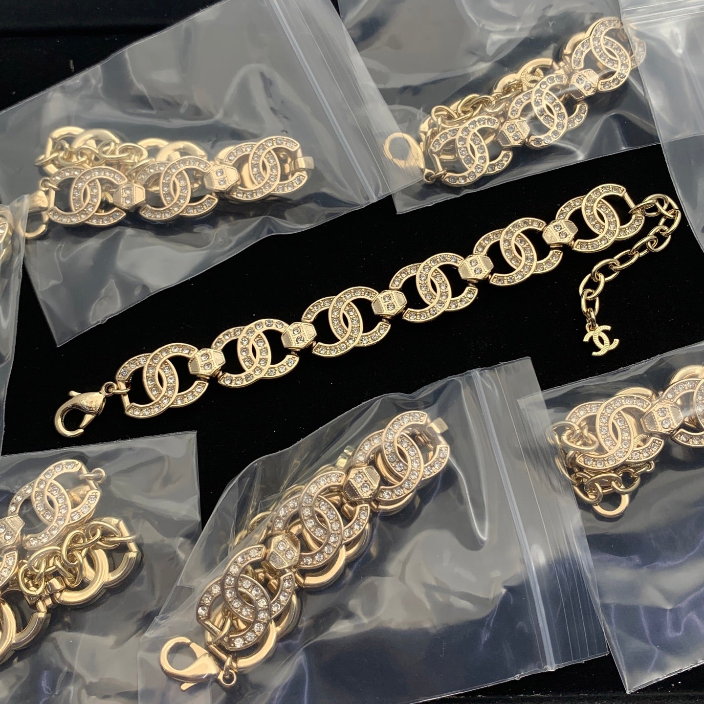 LuxluxHouse Low Price And High Quality Accessories Chanel