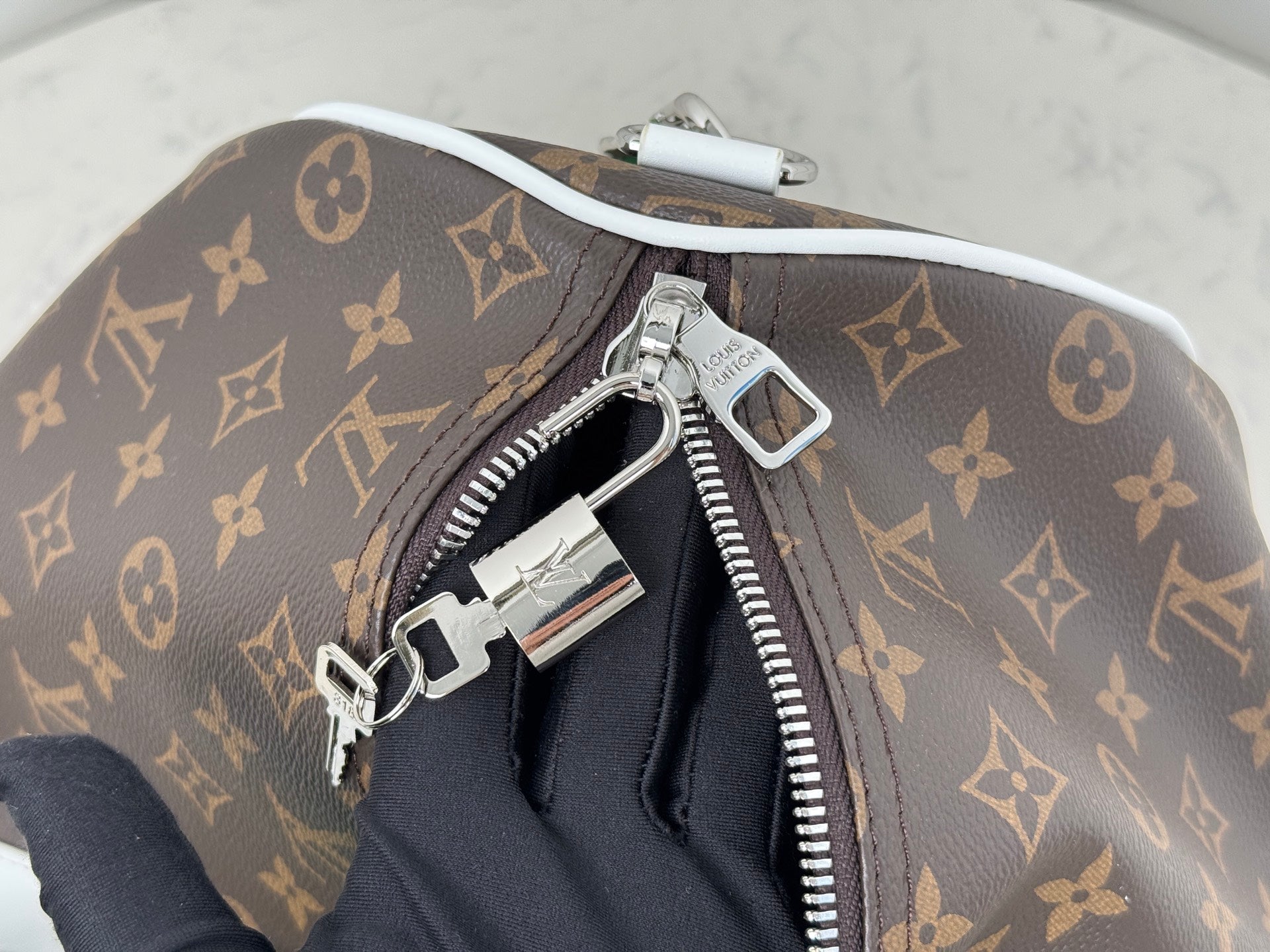 LuxluxHouse Best Quality Bags Louis Vuitton Men