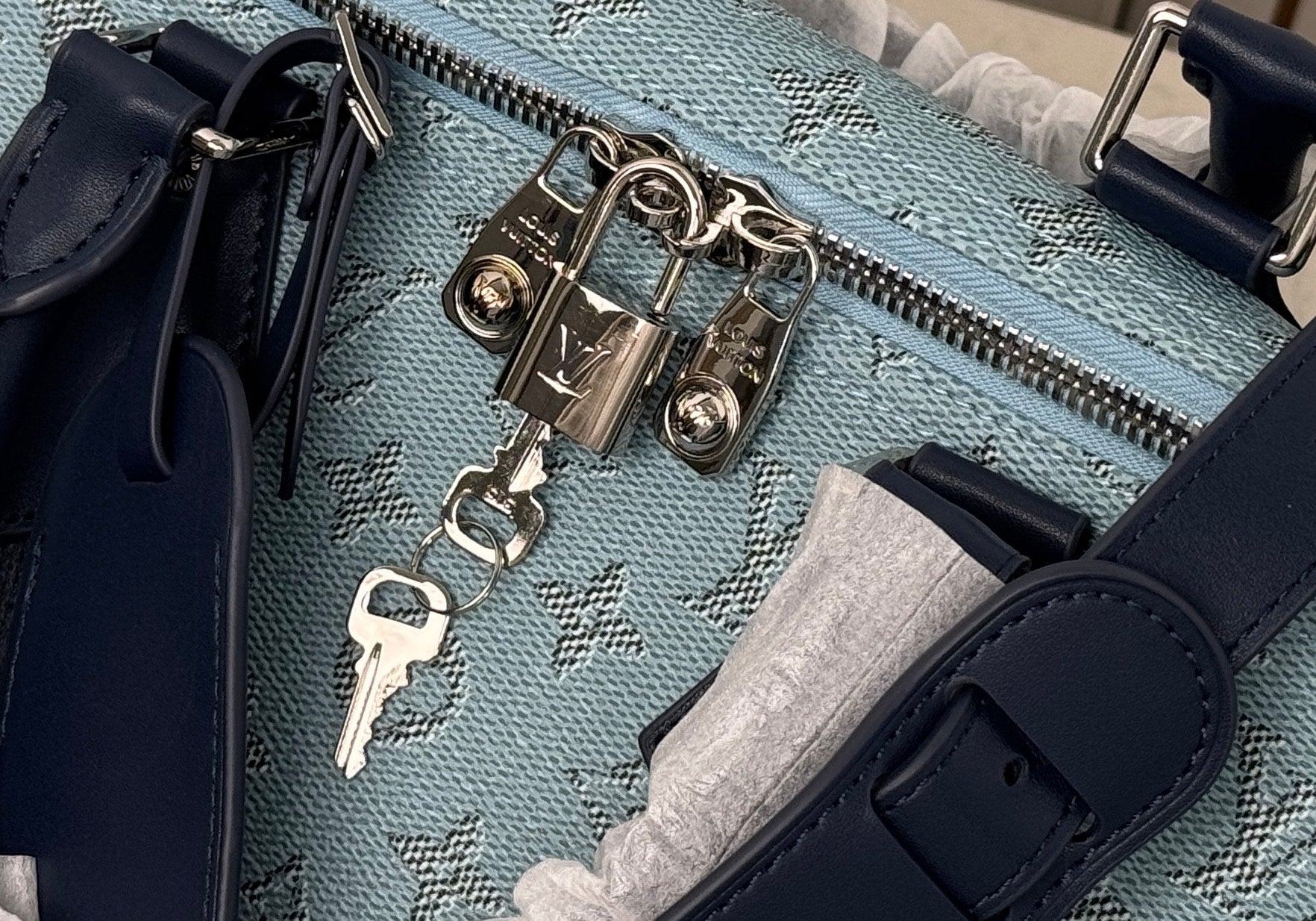 LuxluxHouse Best Quality Bags Louis Vuitton Men