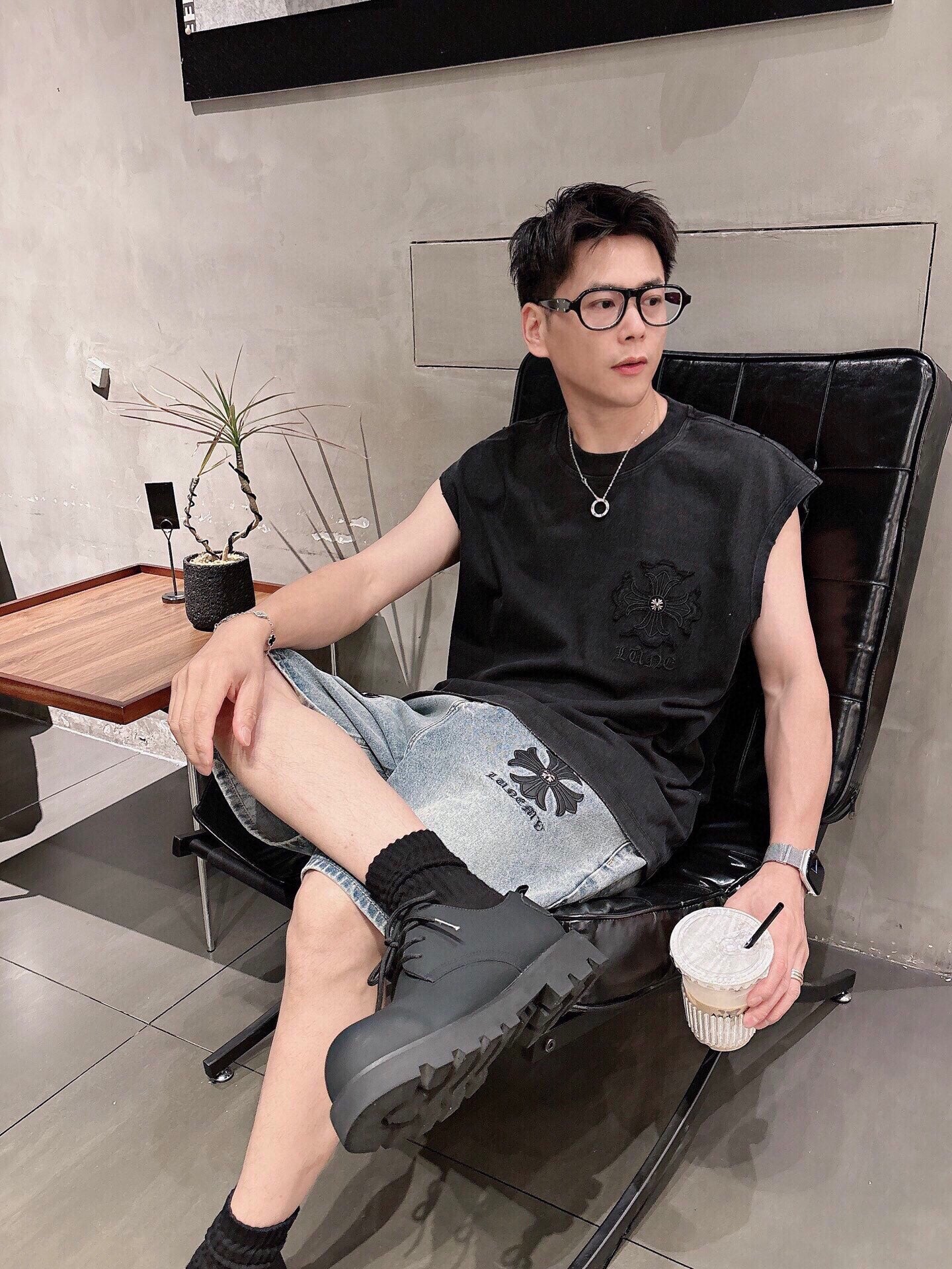 LuxluxHouse Best Quality Clothes Pants Chrome Hearts