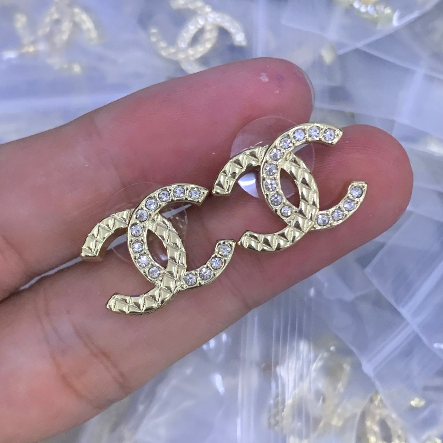 LuxluxHouse Low Price And High Quality Accessories Chanel