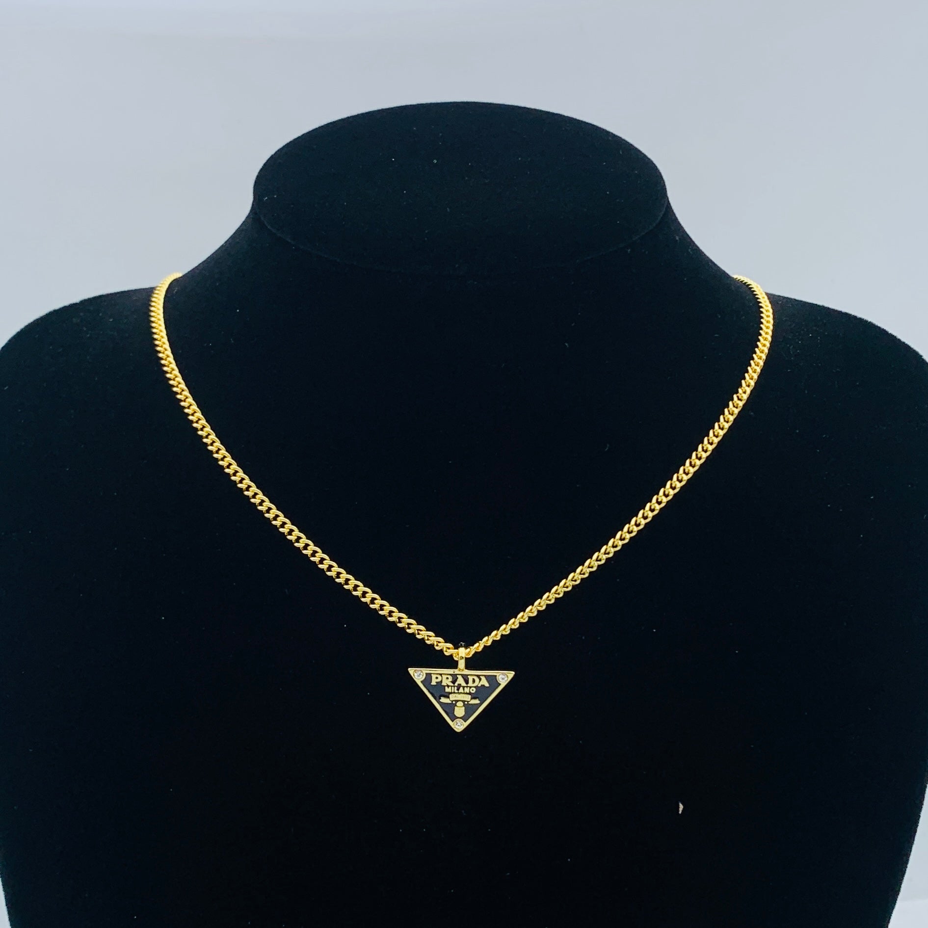 LuxluxHouse Low Price And High Quality Accessories Tiffany