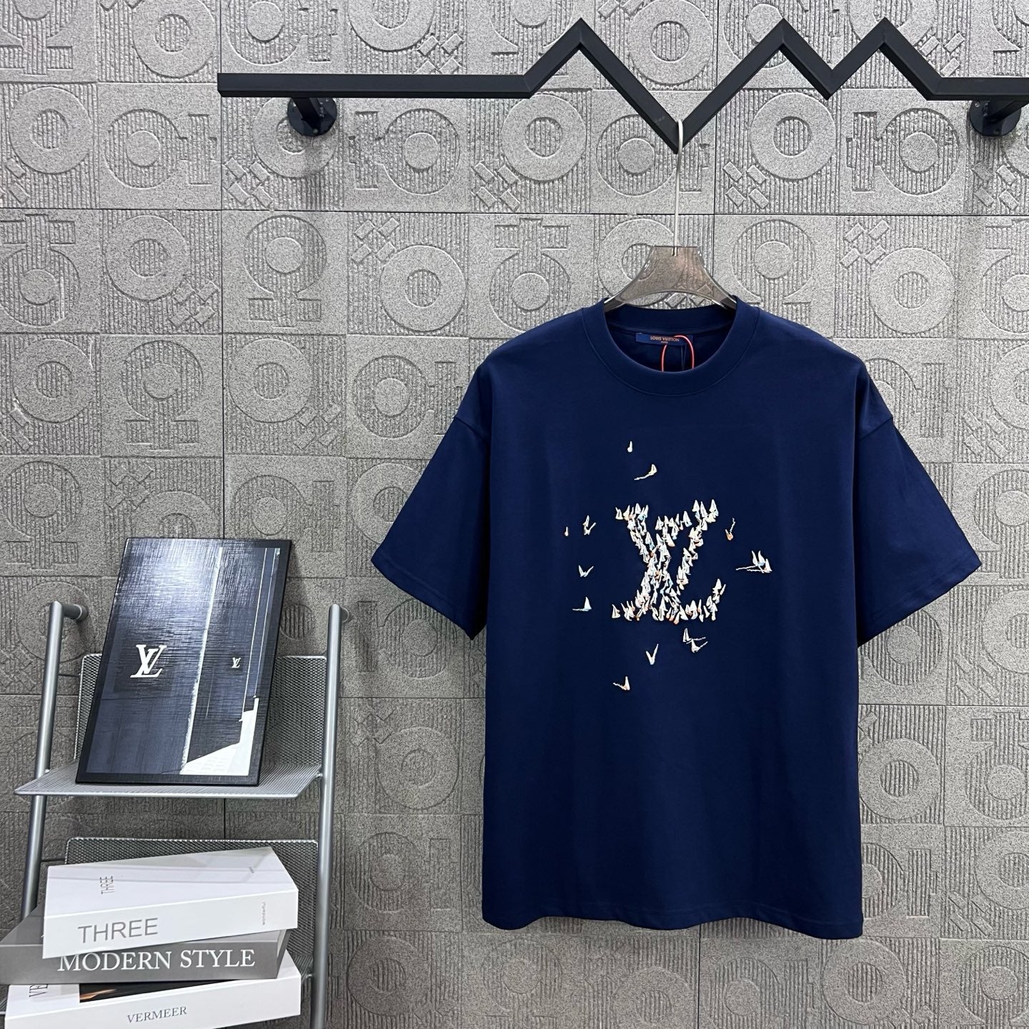 LuxluxHouse Best Quality Clothes T-shirt Louis Vuitton