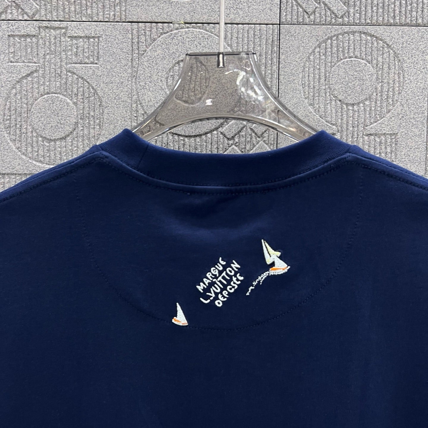 LuxluxHouse Best Quality Clothes T-shirt Louis Vuitton