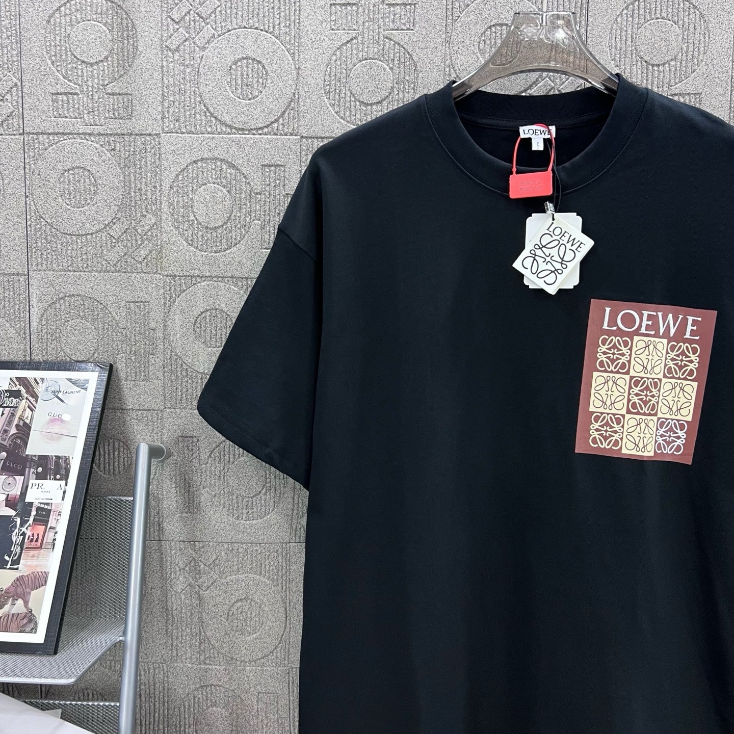 LuxluxHouse Best Quality Clothes T-shirt Loewe