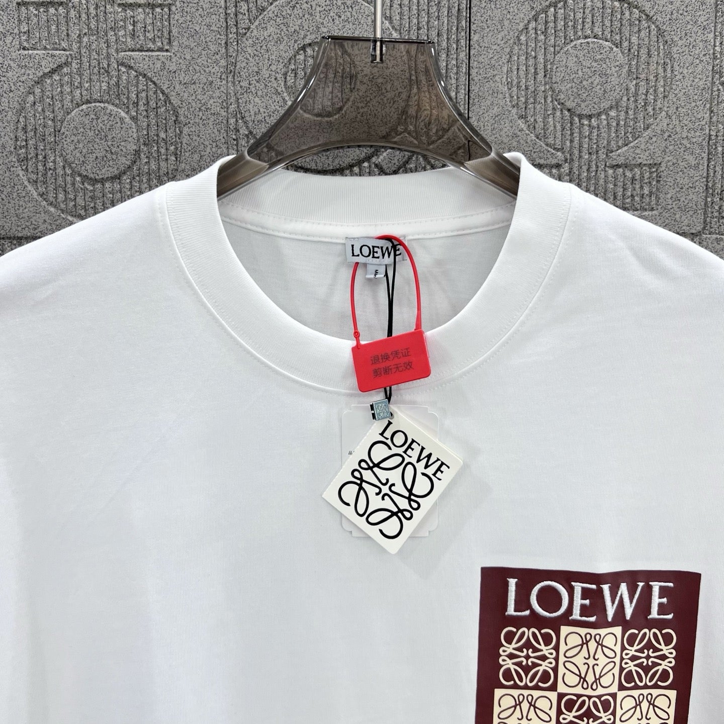 LuxluxHouse Best Quality Clothes T-shirt Loewe