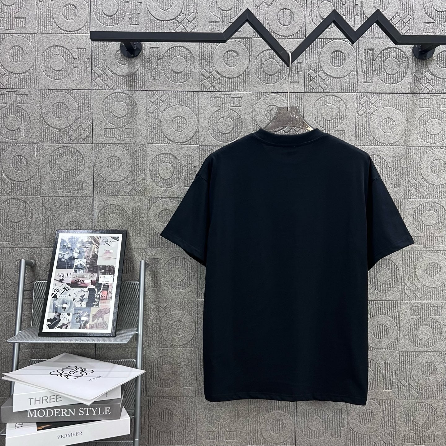 LuxluxHouse Best Quality Clothes T-shirt Loewe