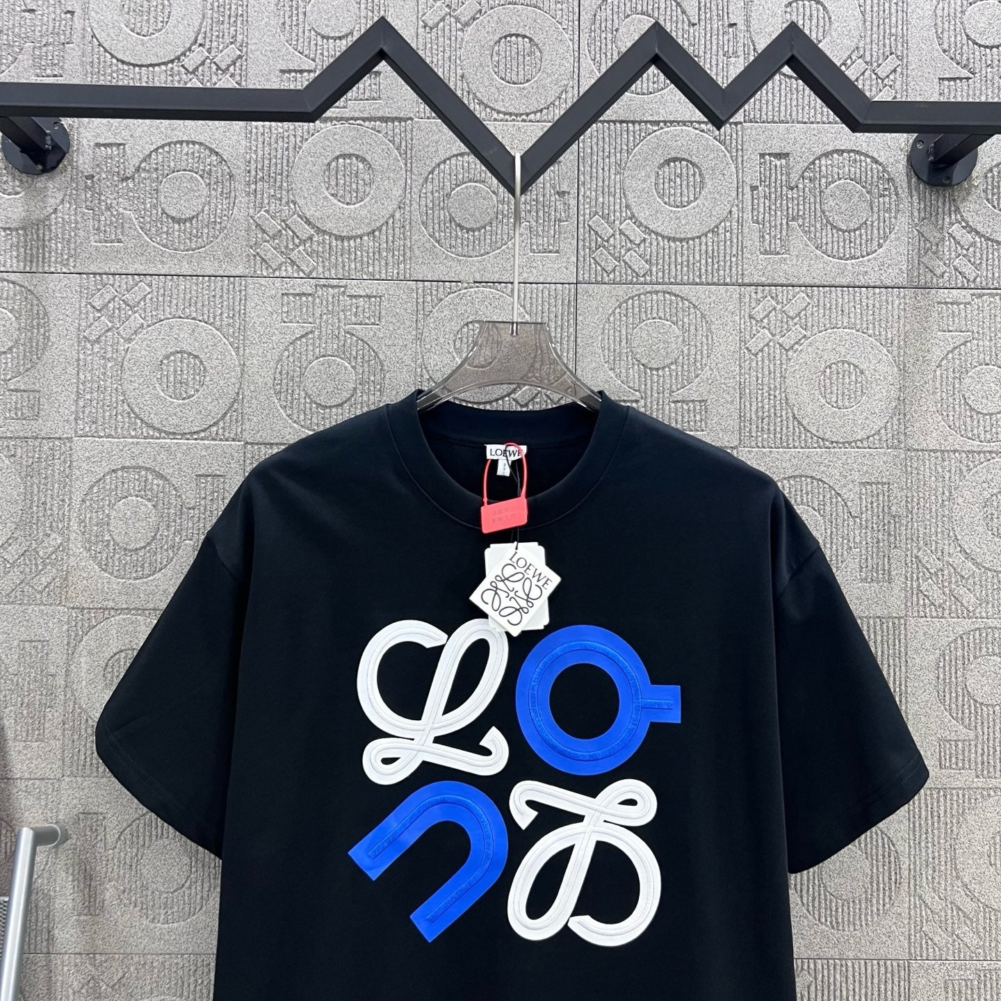 LuxluxHouse Best Quality Clothes T-shirt Loewe