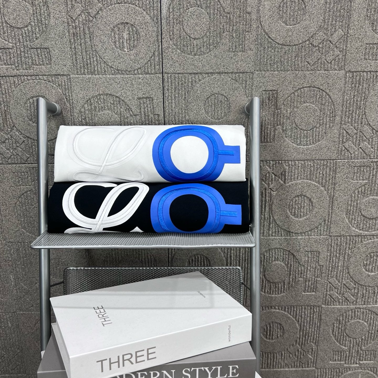 LuxluxHouse Best Quality Clothes T-shirt Loewe