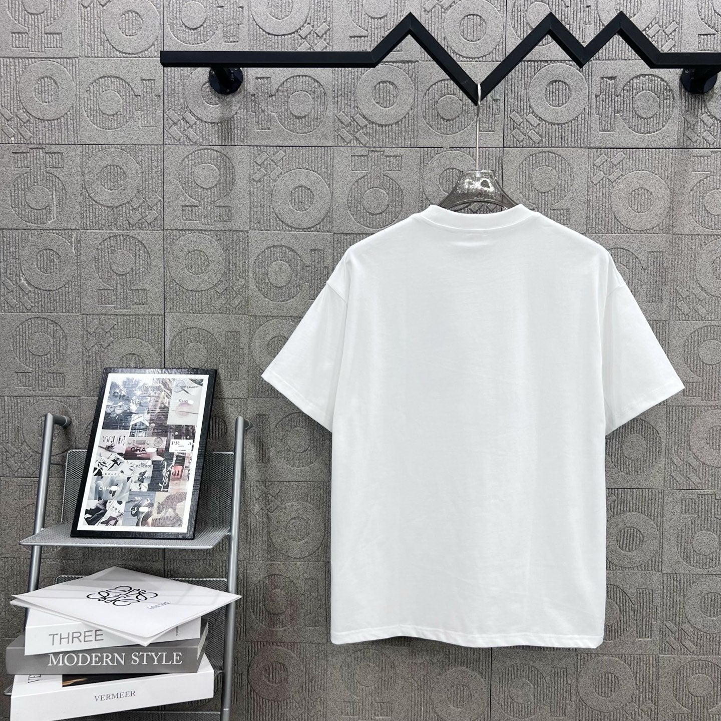 LuxluxHouse Best Quality Clothes T-shirt Loewe