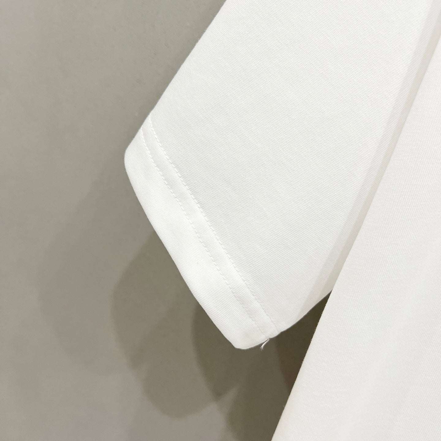 LuxluxHouse Best Quality Clothes T-shirt Loewe