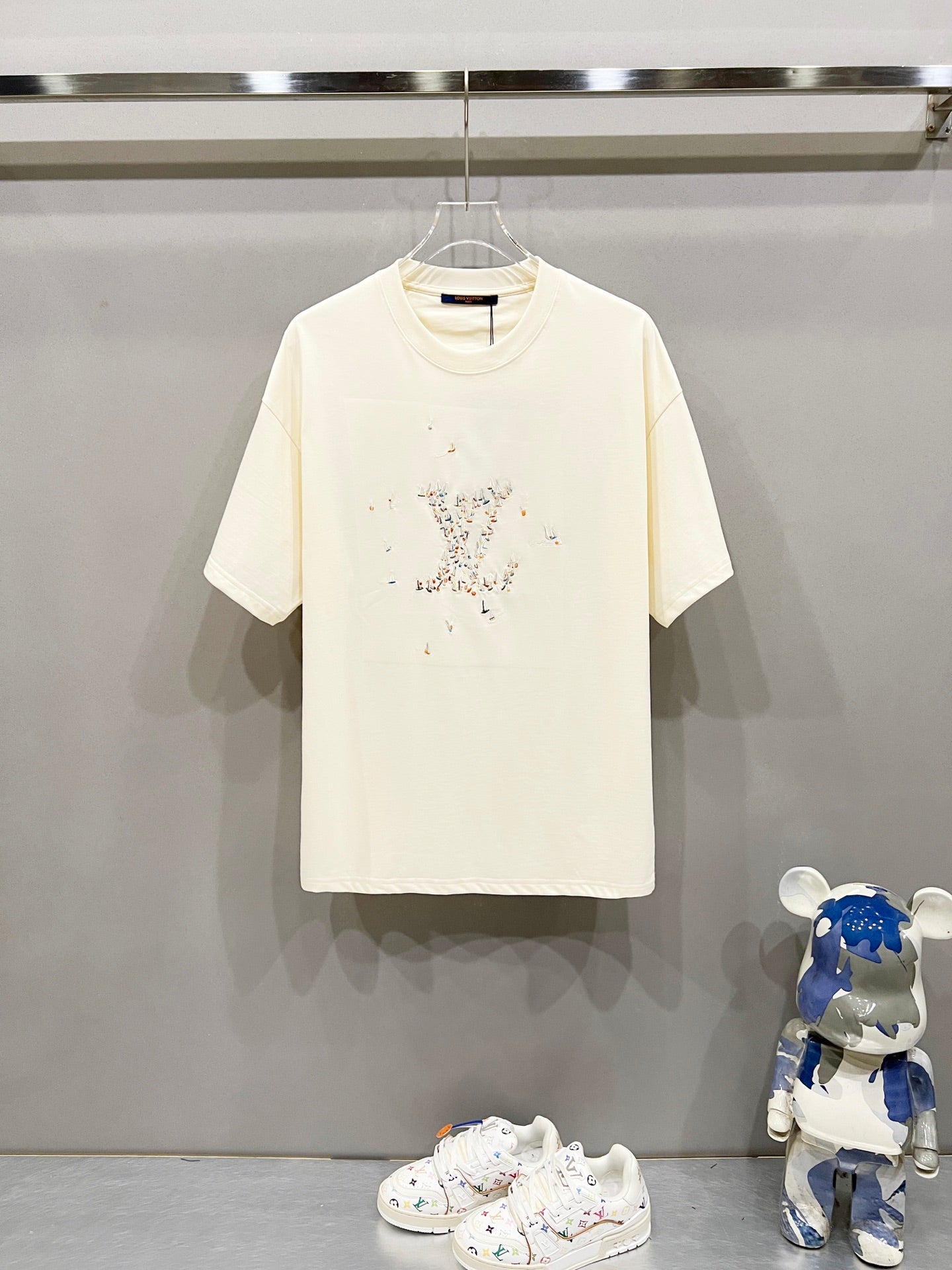 LuxluxHouse Best Quality Clothes T-shirt Louis Vuitton