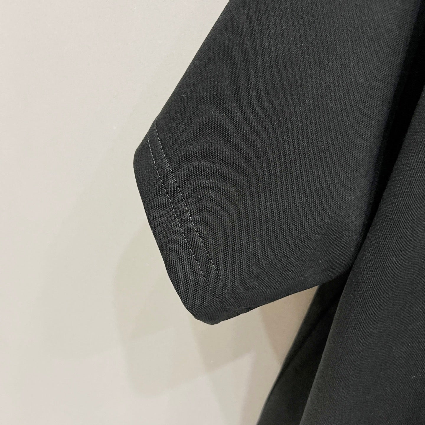 LuxluxHouse Best Quality Clothes T-shirt Loewe