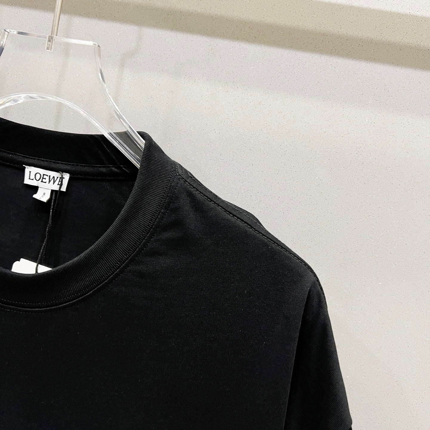 LuxluxHouse Best Quality Clothes T-shirt Loewe