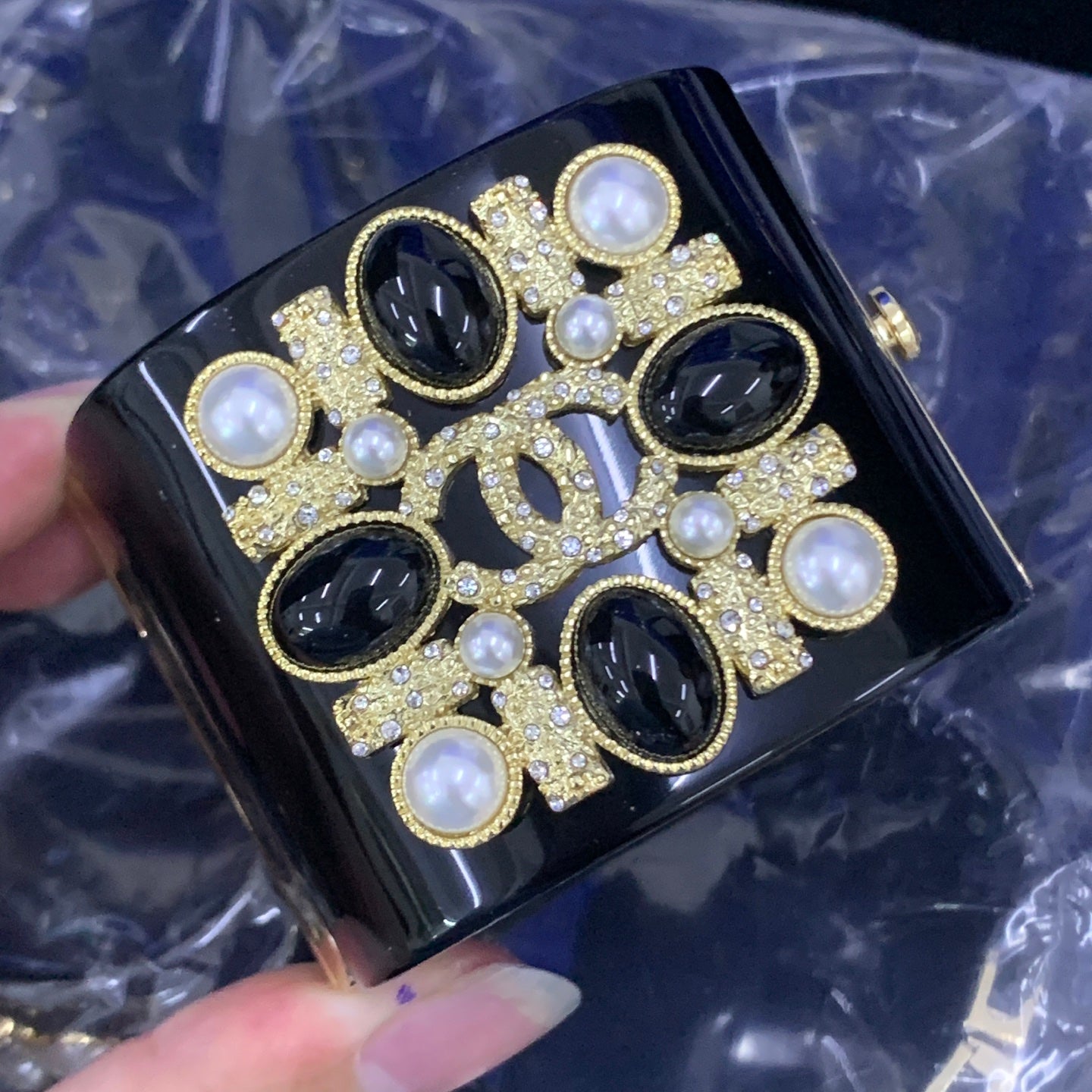 LuxluxHouse Low Price And High Quality Accessories Chanel