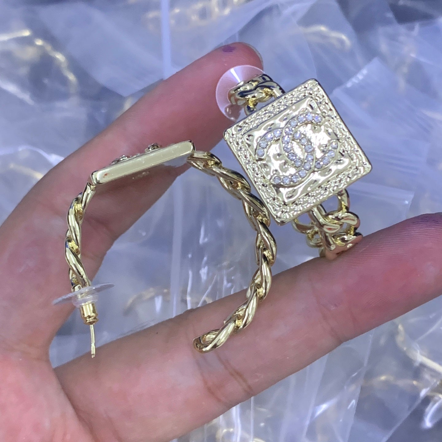 LuxluxHouse Low Price And High Quality Accessories Chanel