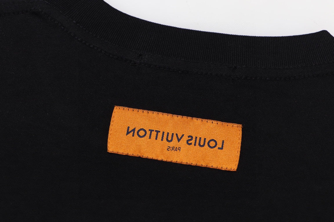 LuxluxHouse Best Quality Clothes T-shirt Louis Vuitton