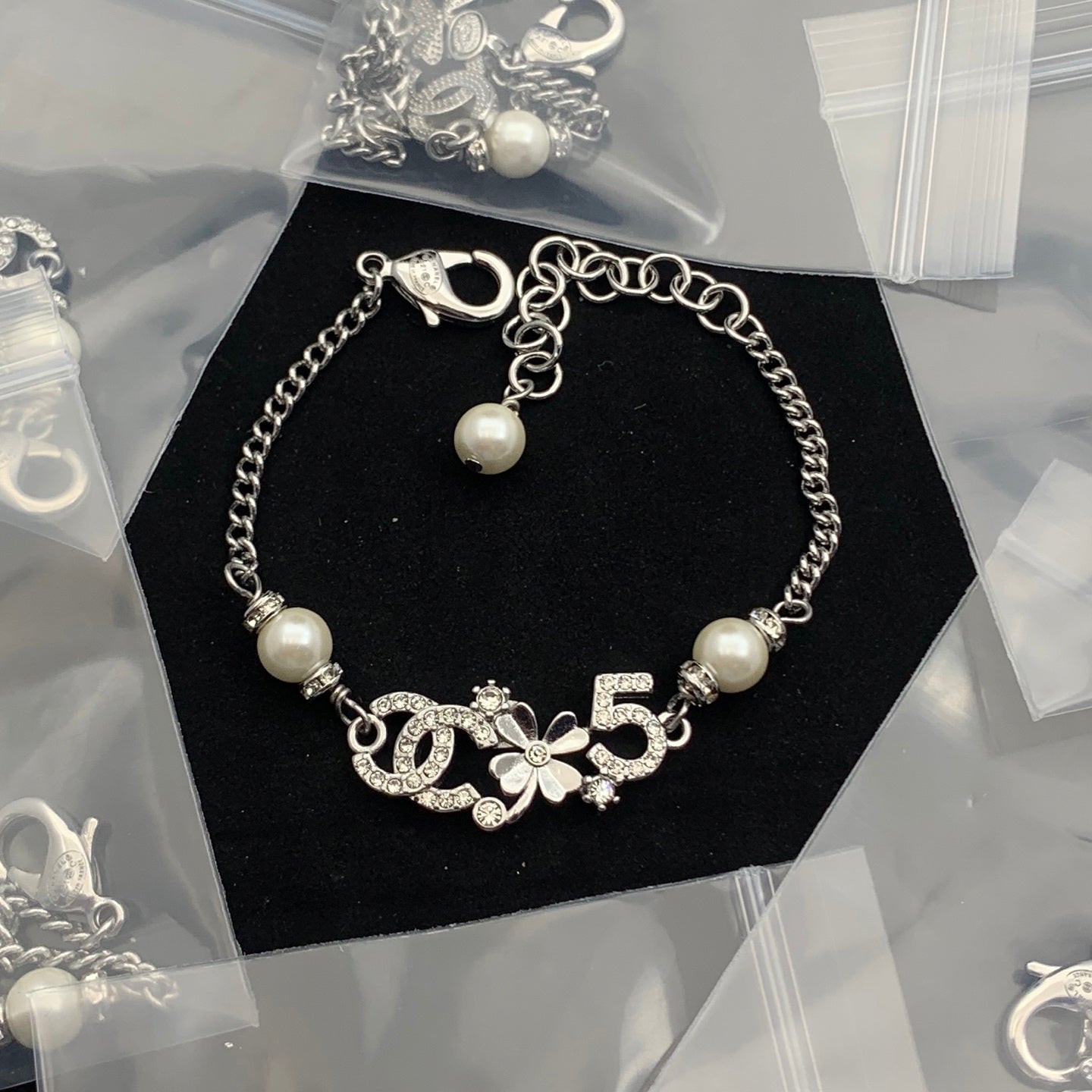 LuxluxHouse Low Price And High Quality Accessories Chanel