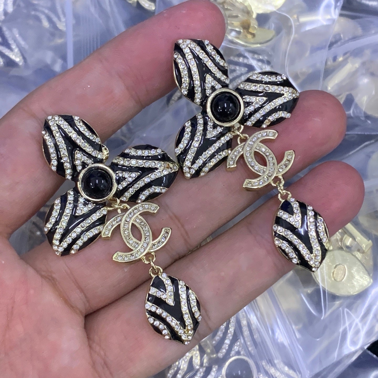 LuxluxHouse Low Price And High Quality Accessories Chanel