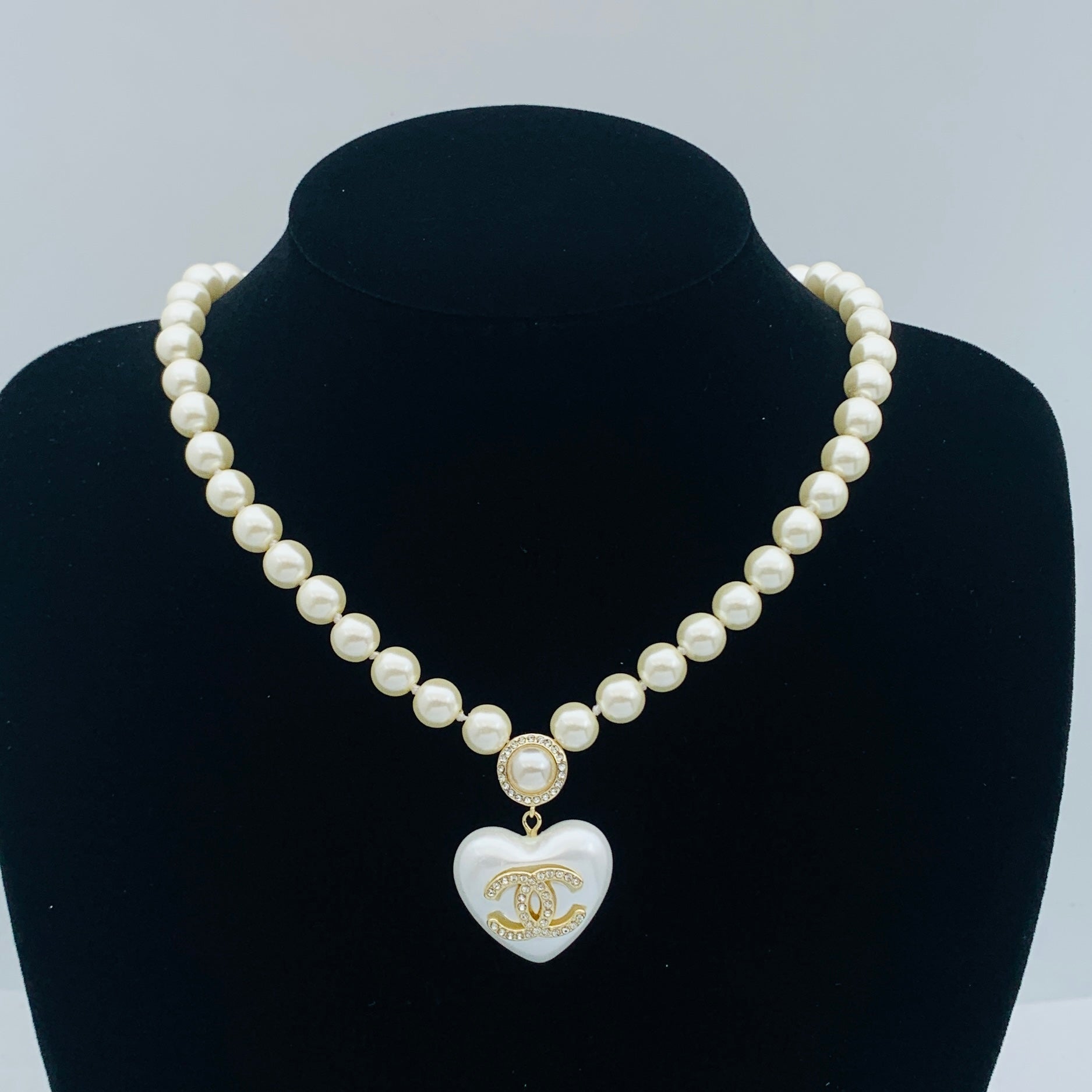 LuxluxHouse Low Price And High Quality Accessories Chanel