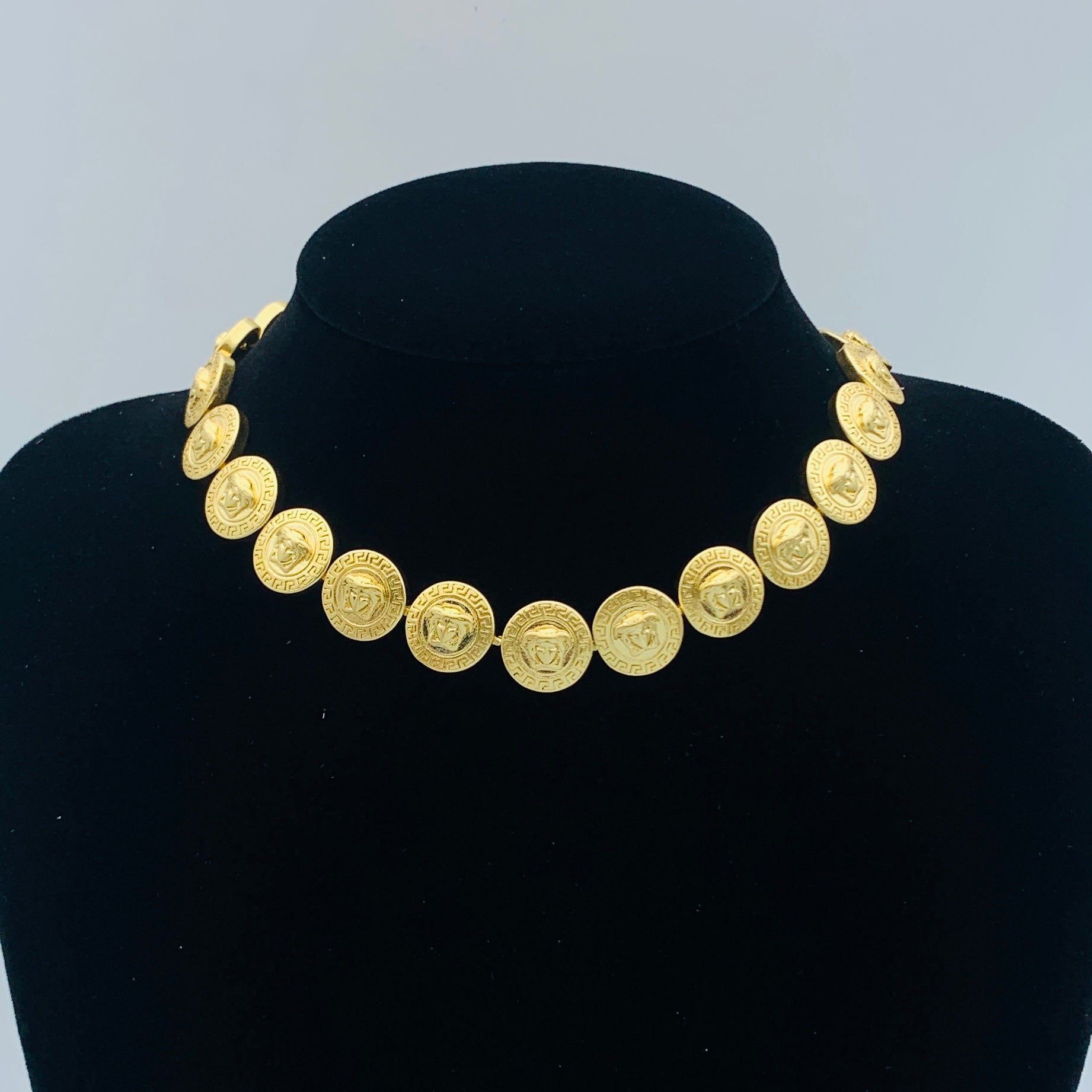 LuxluxHouse Low Price And High Quality Accessories Versace