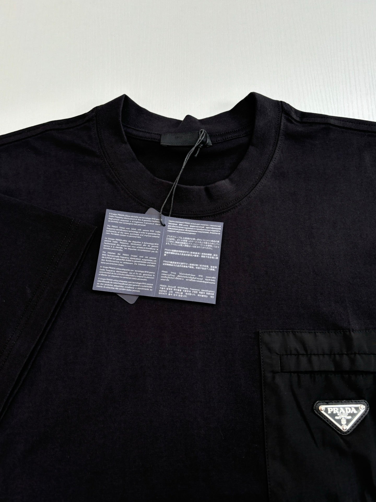 LuxluxHouse Best Quality Clothes T-shirt Prada