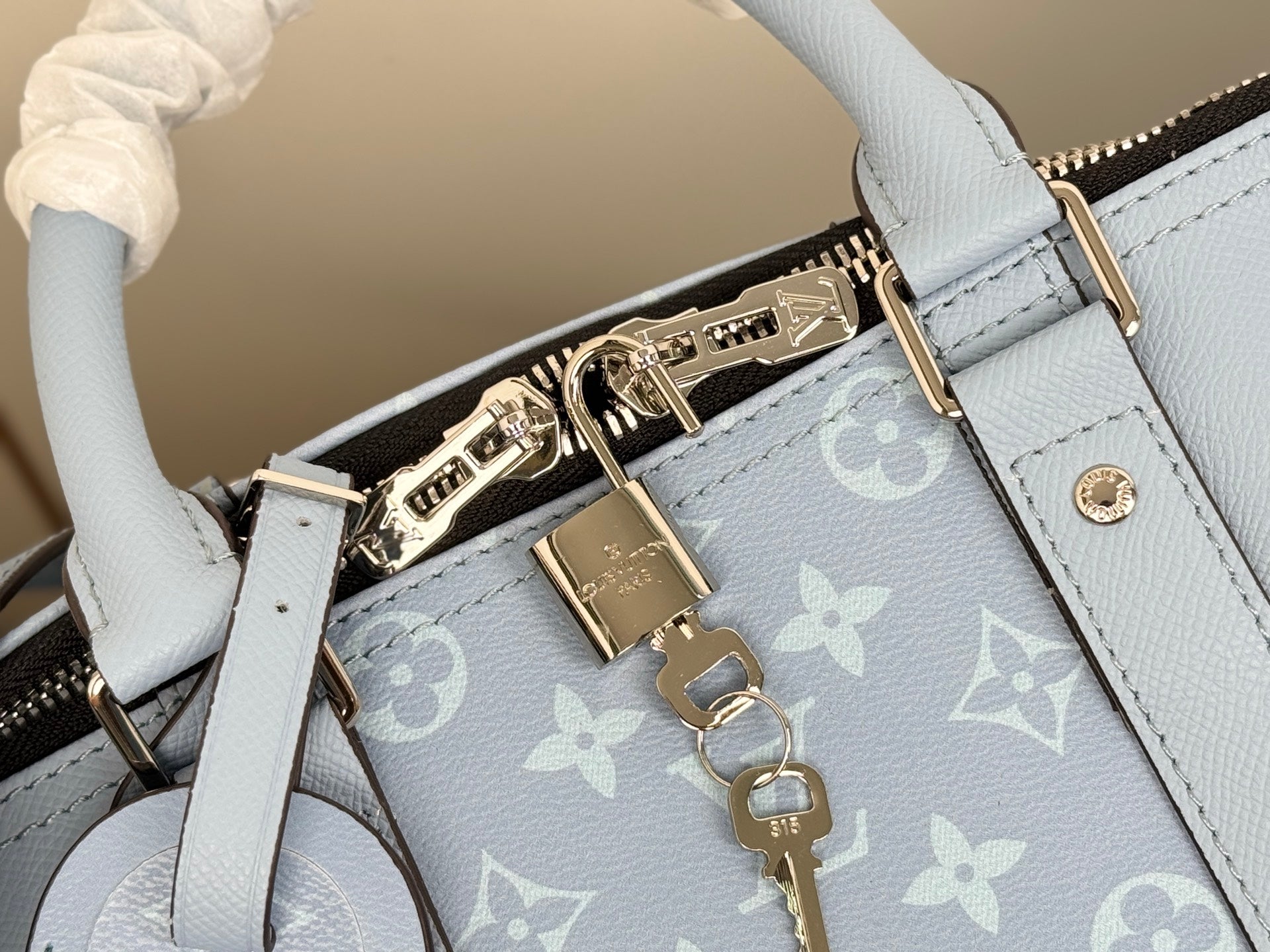LuxluxHouse Best Quality Bags Louis Vuitton Men