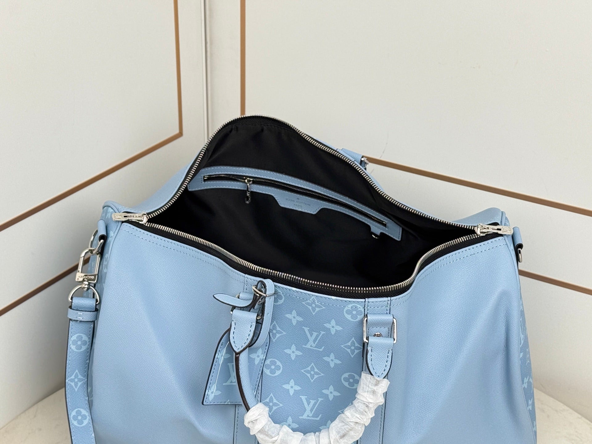 LuxluxHouse Best Quality Bags Louis Vuitton Men