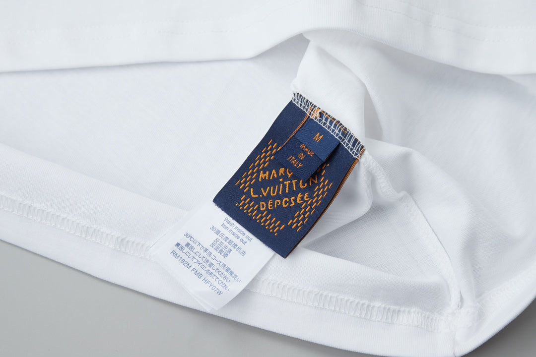 LuxluxHouse Best Quality Clothes T-shirt Louis Vuitton