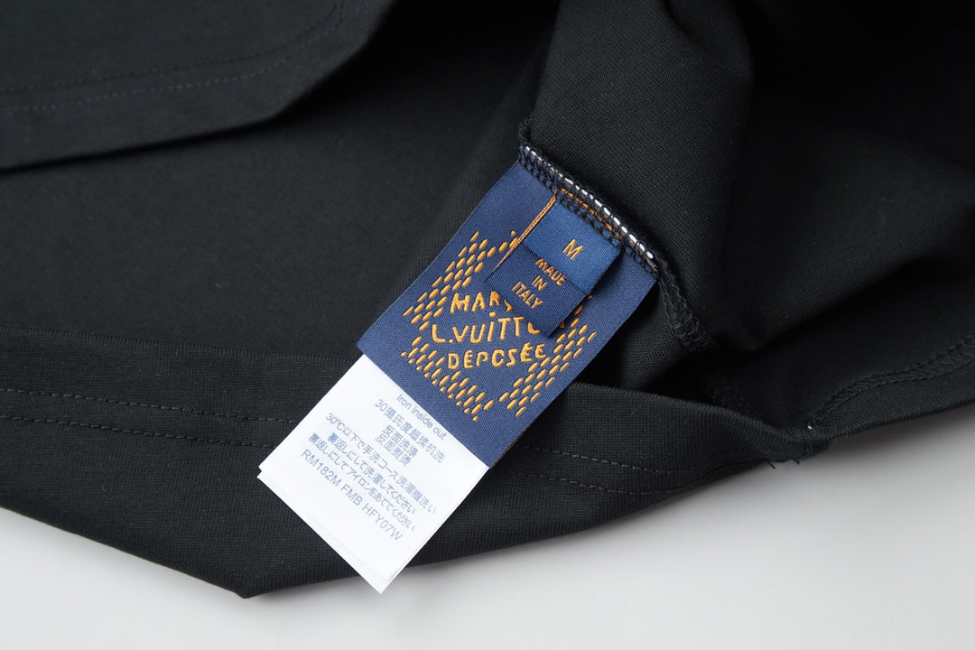 LuxluxHouse Best Quality Clothes T-shirt Louis Vuitton