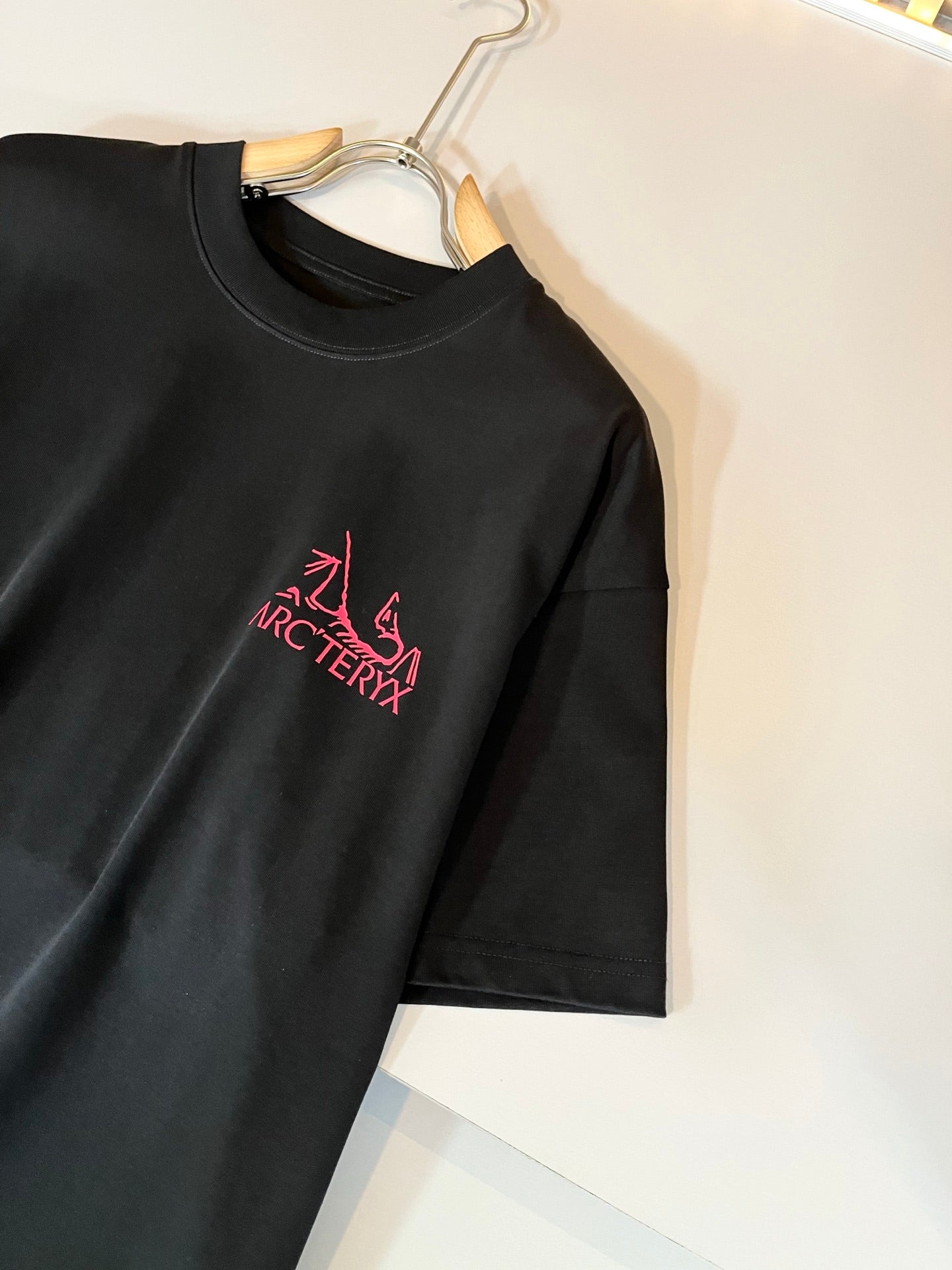 LuxluxHouse Best Quality Clothes T-shirt Arcteryx